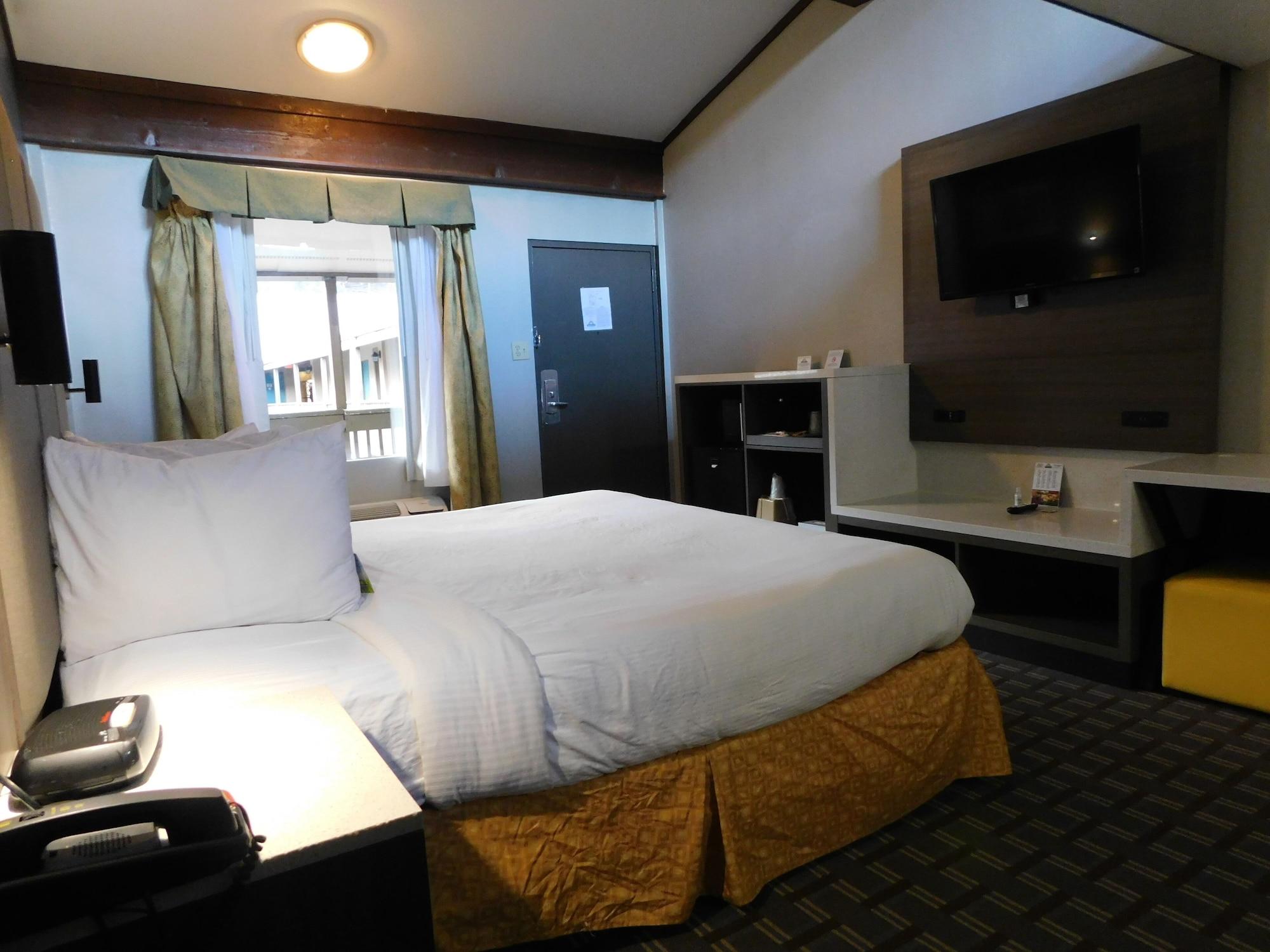 Days Inn & Suites By Wyndham Downtown Gatlinburg Parkway Luaran gambar