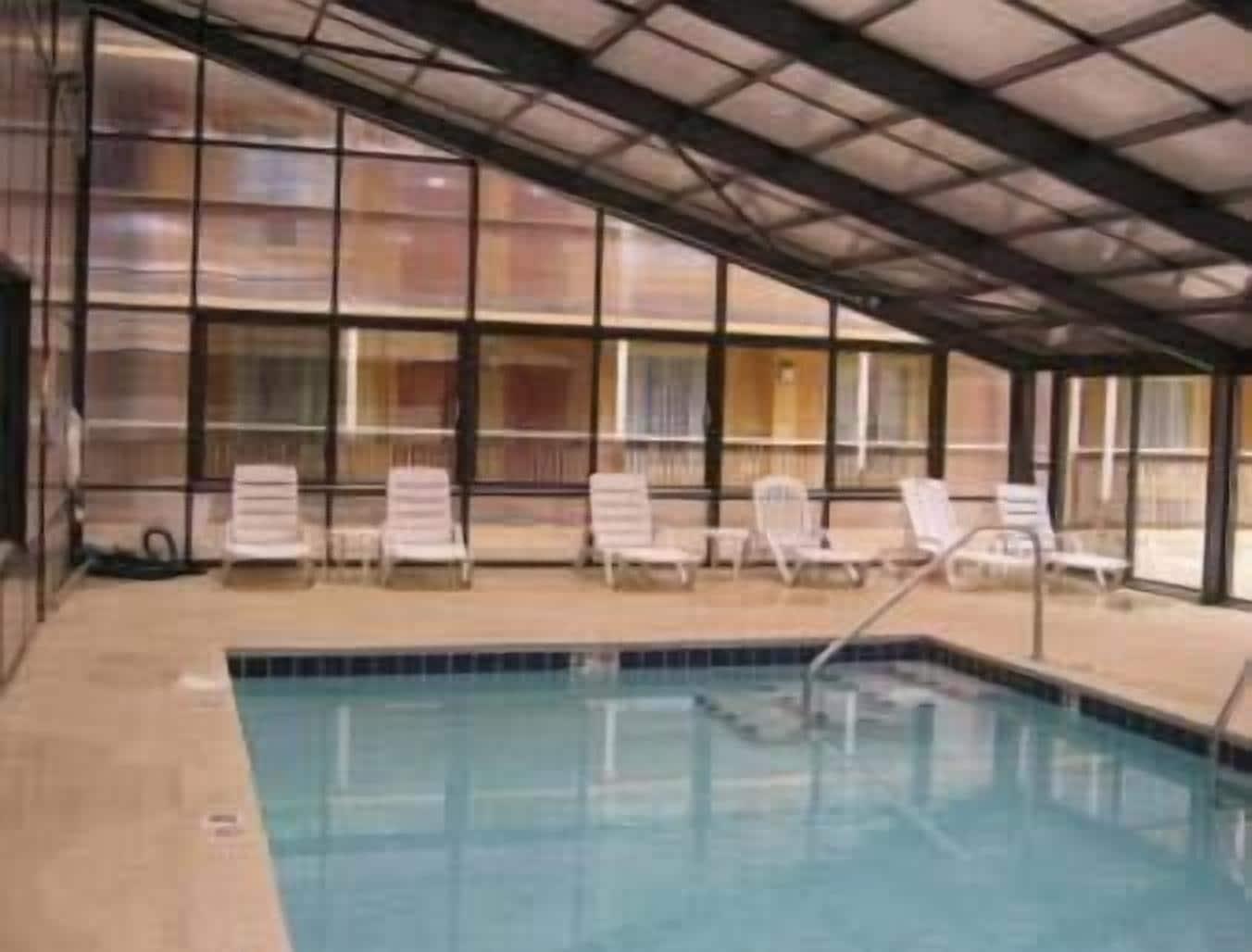 Days Inn & Suites By Wyndham Downtown Gatlinburg Parkway Luaran gambar