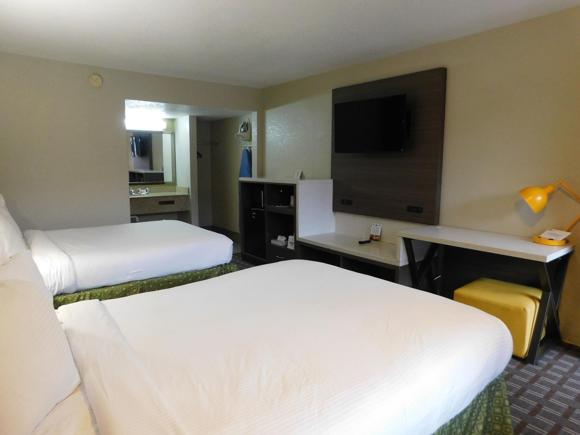 Days Inn & Suites By Wyndham Downtown Gatlinburg Parkway Luaran gambar