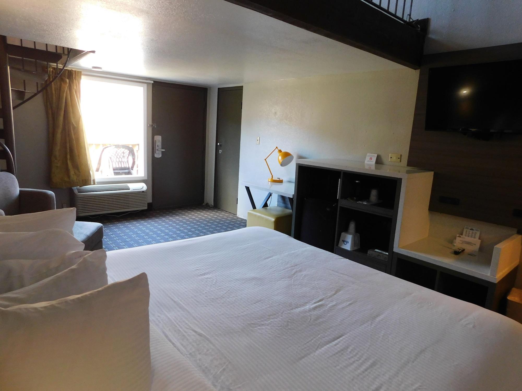 Days Inn & Suites By Wyndham Downtown Gatlinburg Parkway Luaran gambar