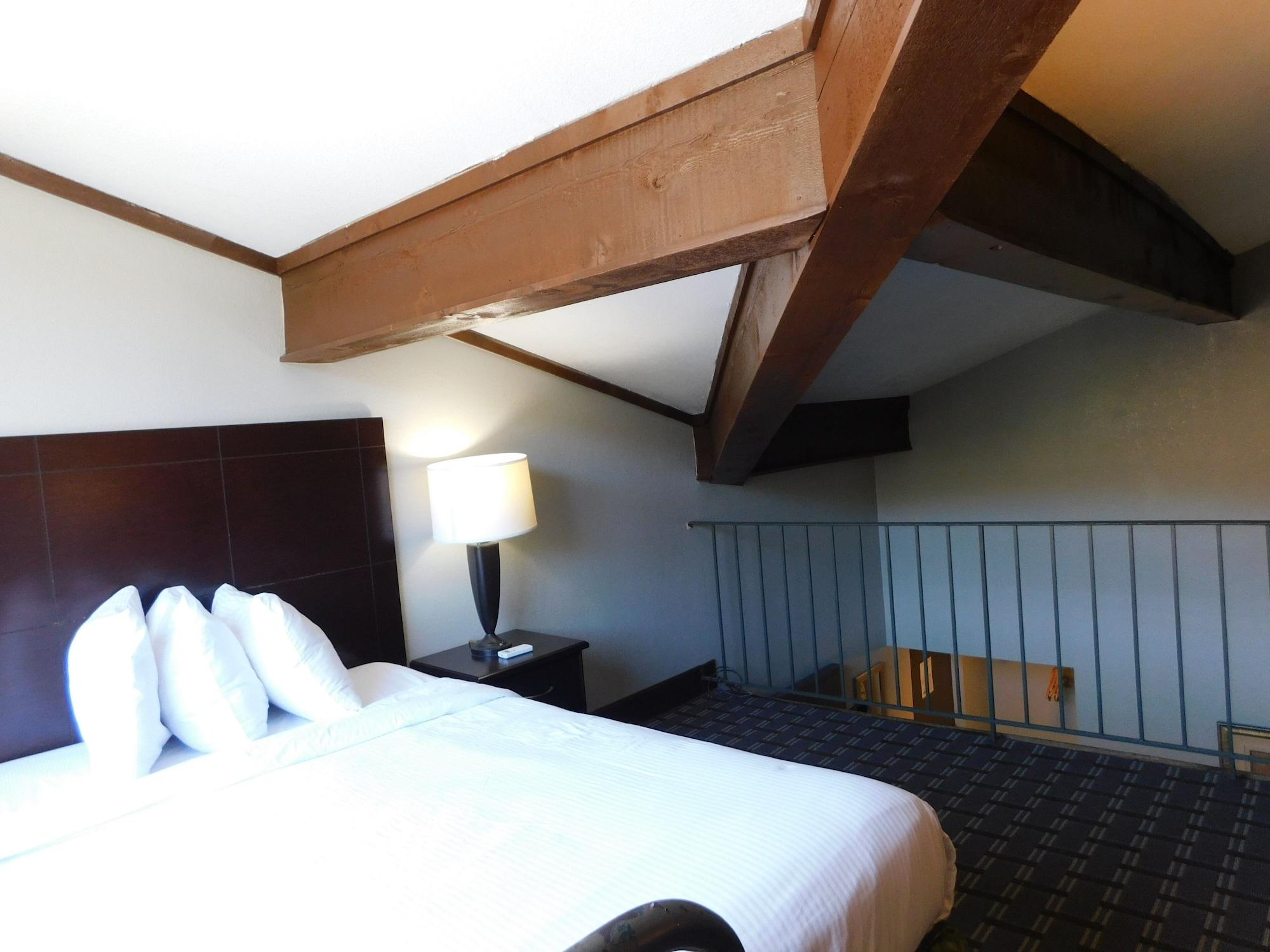 Days Inn & Suites By Wyndham Downtown Gatlinburg Parkway Luaran gambar
