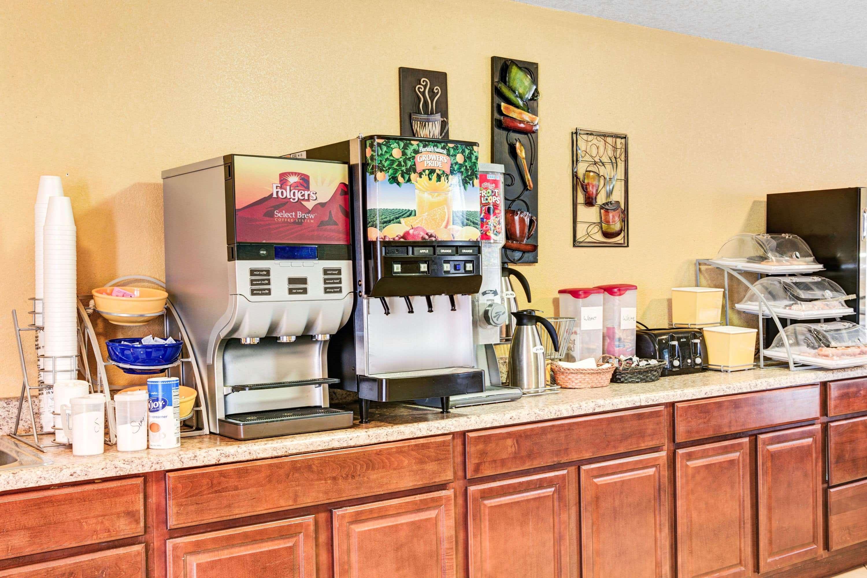 Days Inn & Suites By Wyndham Downtown Gatlinburg Parkway Luaran gambar