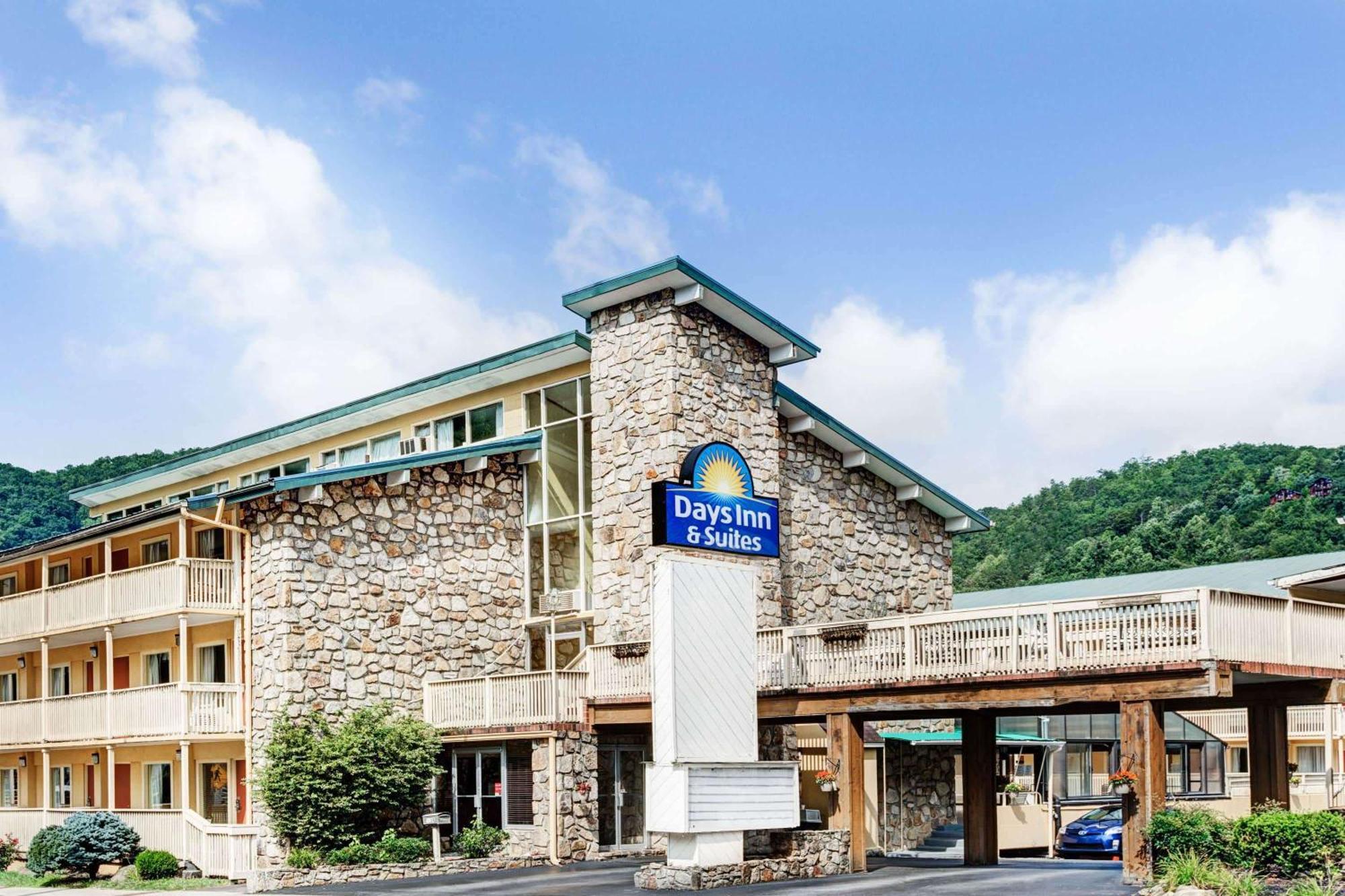 Days Inn & Suites By Wyndham Downtown Gatlinburg Parkway Luaran gambar