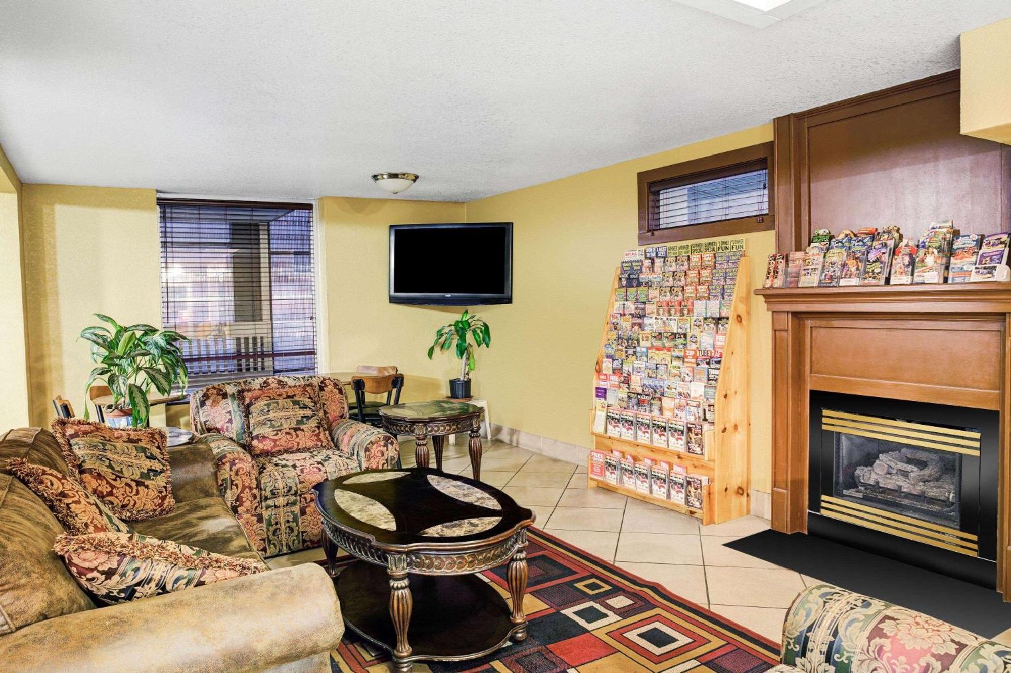Days Inn & Suites By Wyndham Downtown Gatlinburg Parkway Luaran gambar